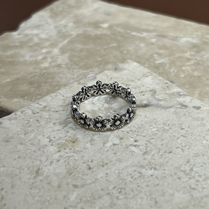 Flora Band Ring